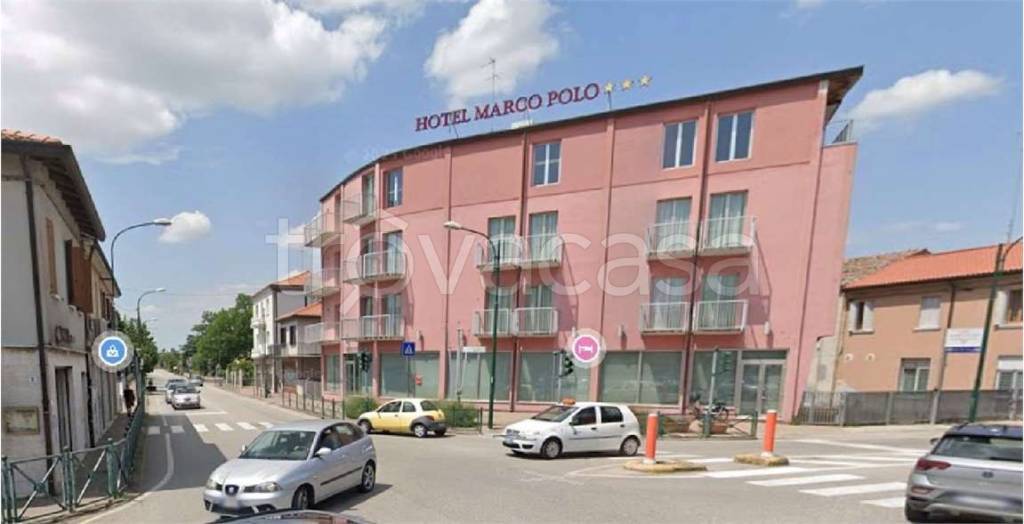 negozio in vendita a Venezia in zona Campalto