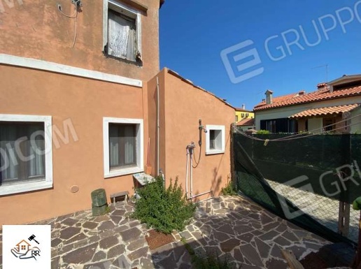 casa indipendente in vendita a Venezia in zona Lido di Venezia