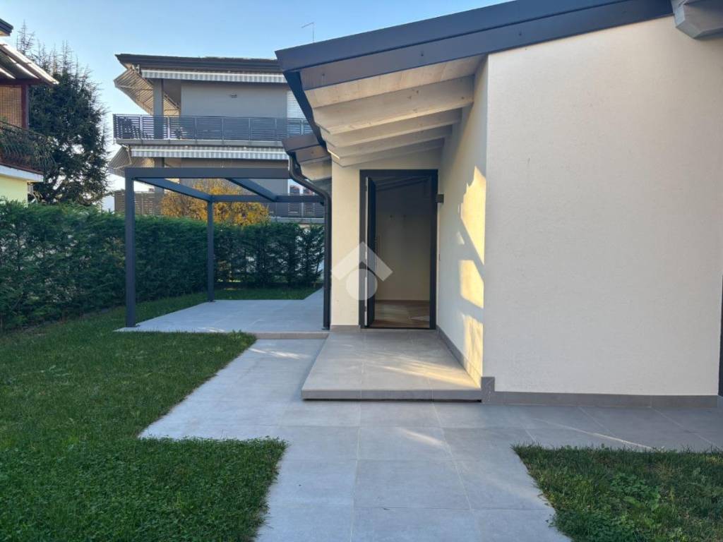 casa indipendente in vendita a Venezia in zona Favaro Veneto