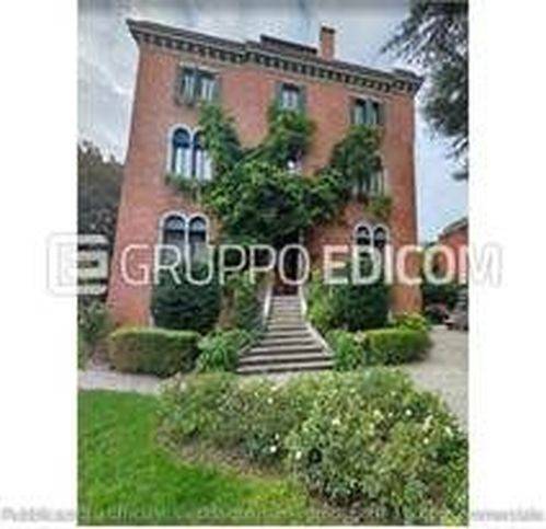 villa in vendita a Venezia in zona Lido di Venezia
