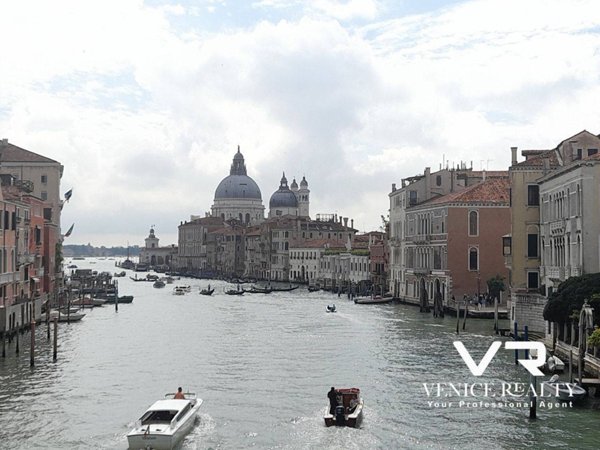 appartamento in vendita a Venezia in zona Sestiere Dorsoduro