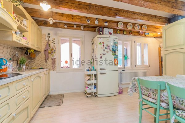 appartamento in vendita a Venezia in zona Sestiere San Polo