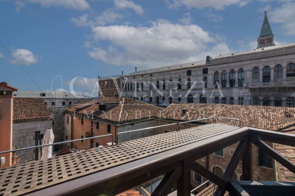 appartamento in vendita a Venezia in zona Sestiere San Marco