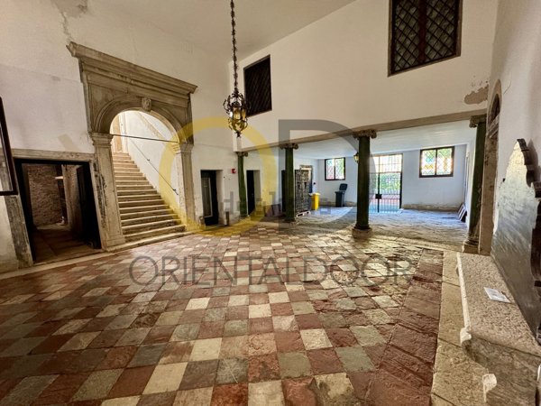 appartamento in vendita a Venezia in zona Sestiere San Marco