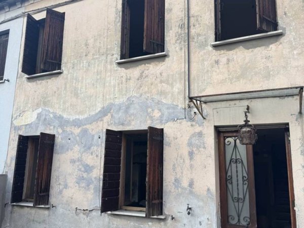 casa indipendente in vendita a Venezia in zona Mestre