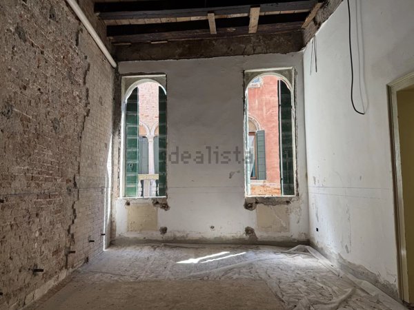 appartamento in vendita a Venezia in zona Sestiere Castello