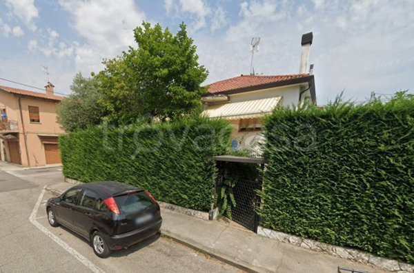 casa indipendente in vendita a Venezia in zona Chirignago