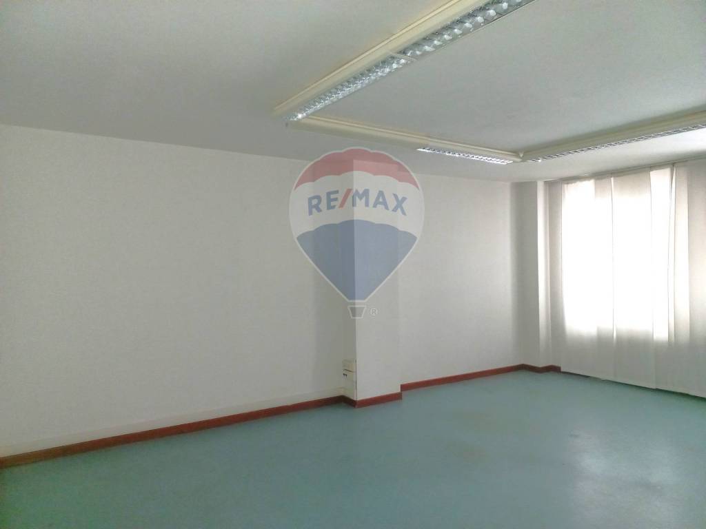 ufficio in vendita a Venezia in zona Mestre