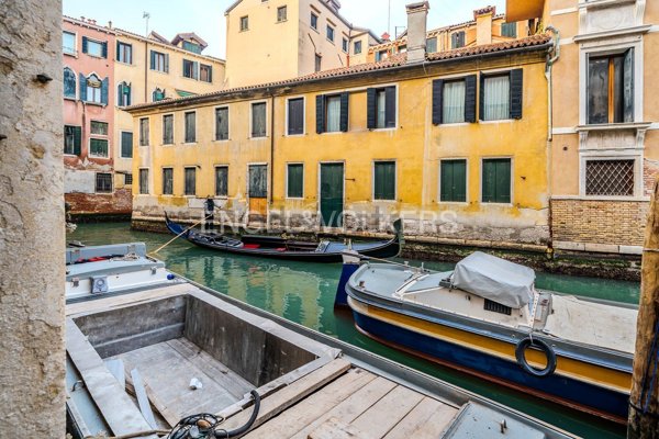 appartamento in vendita a Venezia in zona Sestiere San Marco