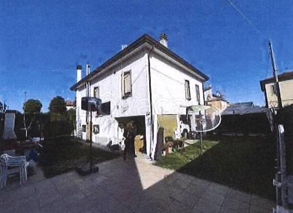 casa indipendente in vendita a Venezia in zona Chirignago