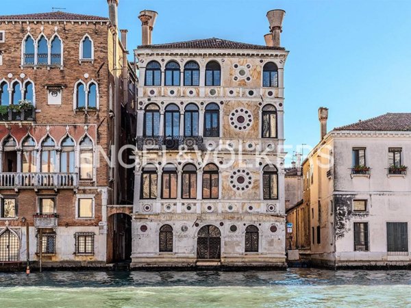 casa indipendente in vendita a Venezia in zona Sestiere Dorsoduro