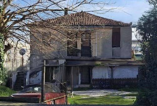 casa indipendente in vendita a Venezia in zona Marghera