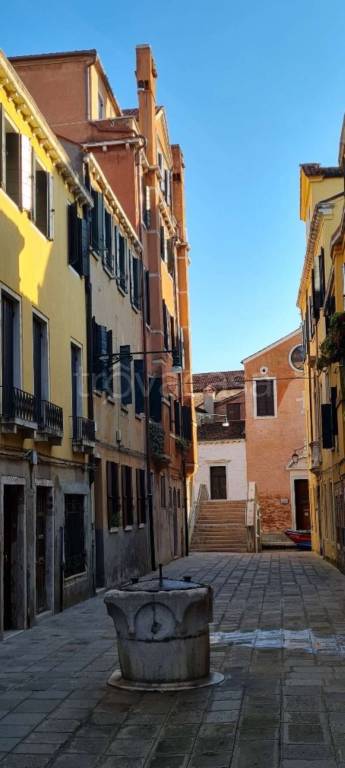 appartamento in vendita a Venezia in zona Sestiere Santa Croce