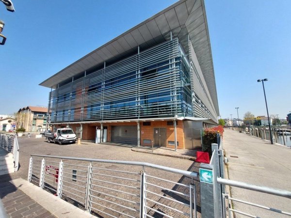ufficio in vendita a Venezia in zona Mestre