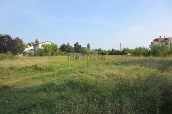 terreno edificabile in vendita a Venezia in zona Campalto