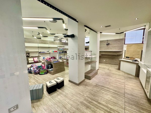 ufficio in vendita a Venezia in zona Zelarino