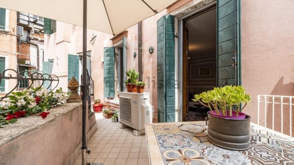 appartamento in vendita a Venezia in zona Sestiere Cannaregio