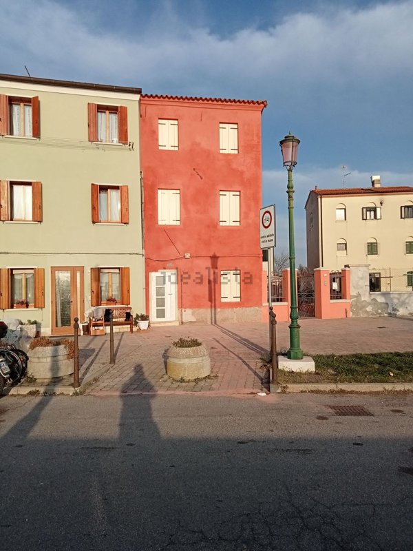casa indipendente in vendita a Venezia in zona Pellestrina