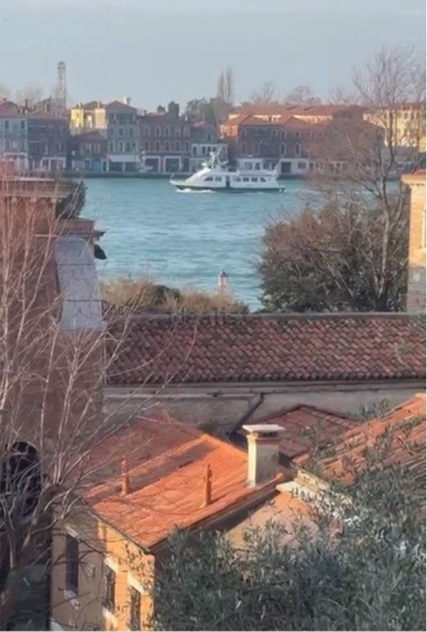 appartamento in vendita a Venezia in zona Sestiere Dorsoduro