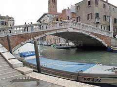 locale commerciale in vendita a Venezia