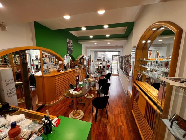 locale commerciale in vendita a Venezia in zona Mestre