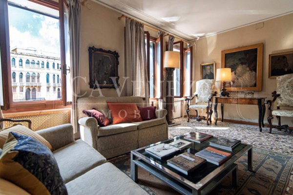 appartamento in vendita a Venezia in zona Sestiere Dorsoduro