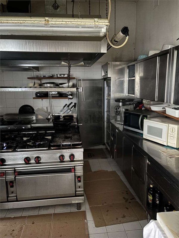 negozio in vendita a Venezia in zona Lido di Venezia