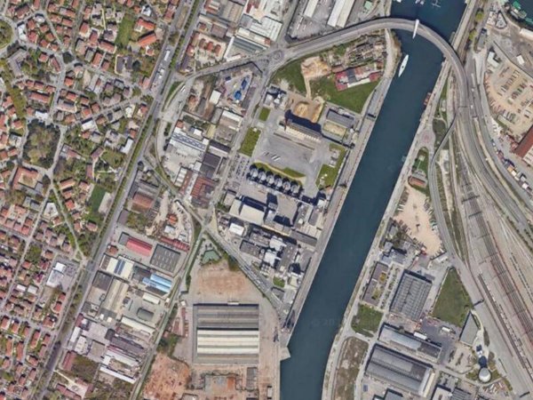 terreno edificabile in vendita a Venezia in zona Marghera