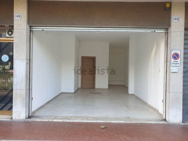 negozio in vendita a Venezia in zona Mestre