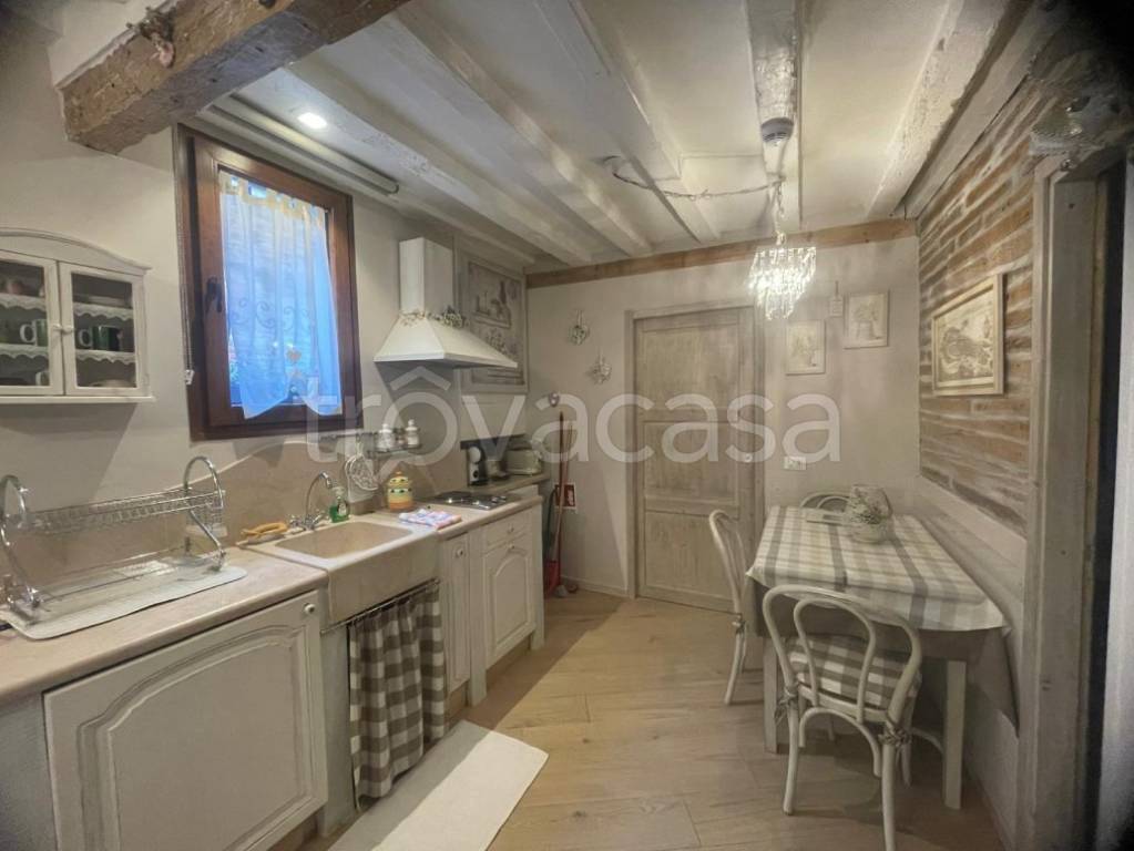 appartamento in vendita a Venezia in zona Sestiere Castello