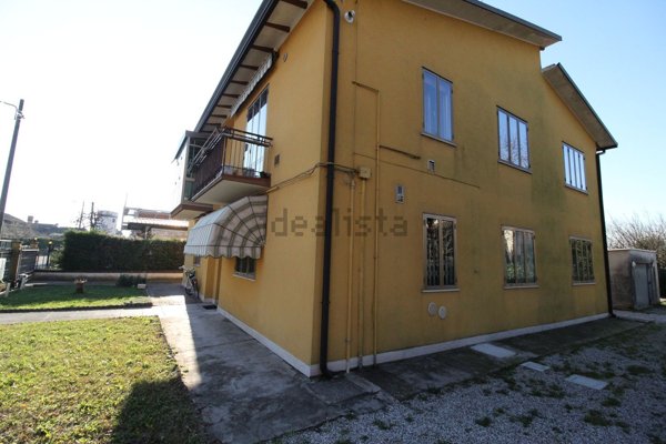 appartamento in vendita a Venezia in zona Trivignano
