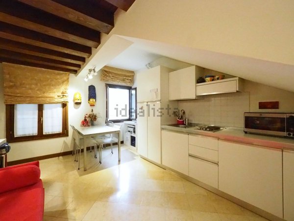 appartamento in vendita a Venezia in zona Sestiere Santa Croce