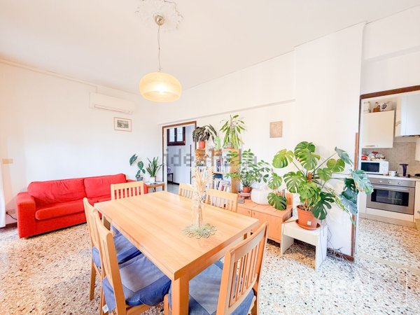 appartamento in vendita a Venezia in zona Sestiere Dorsoduro