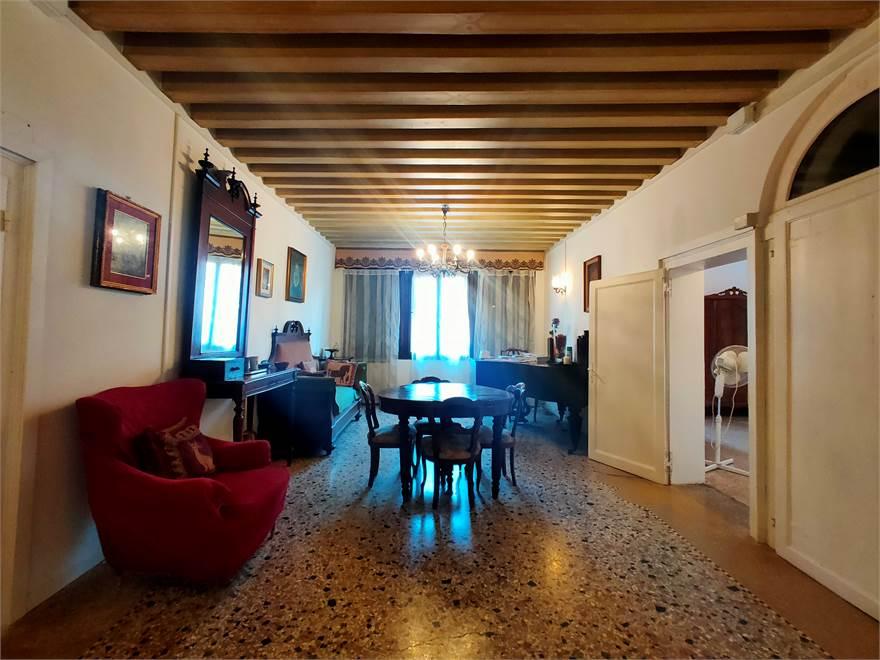 appartamento in vendita a Venezia in zona Pellestrina