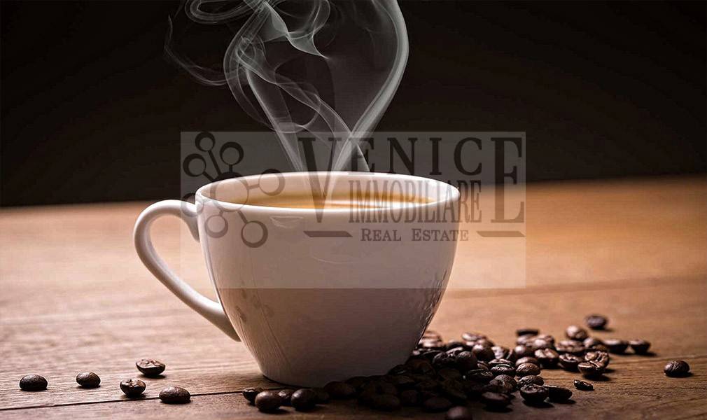 negozio in vendita a Venezia in zona Marghera