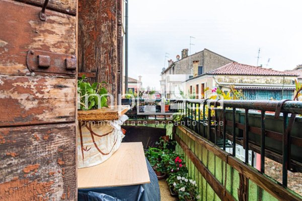 appartamento in vendita a Venezia in zona Murano