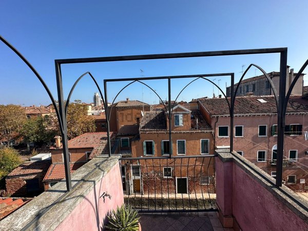 appartamento in vendita a Venezia in zona Sestiere Castello