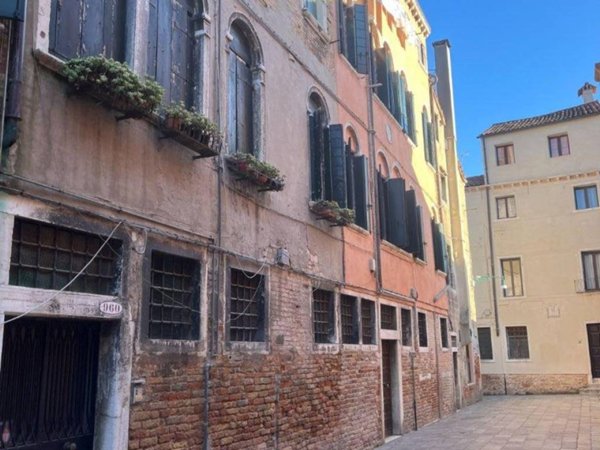 appartamento in vendita a Venezia in zona Sestiere Santa Croce