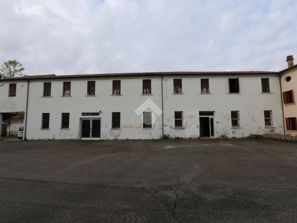 casa indipendente in vendita a Venezia in zona Mestre