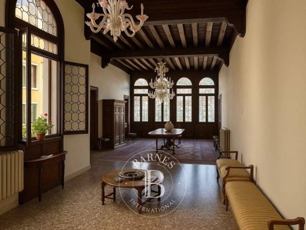 appartamento in vendita a Venezia in zona Sestiere San Polo