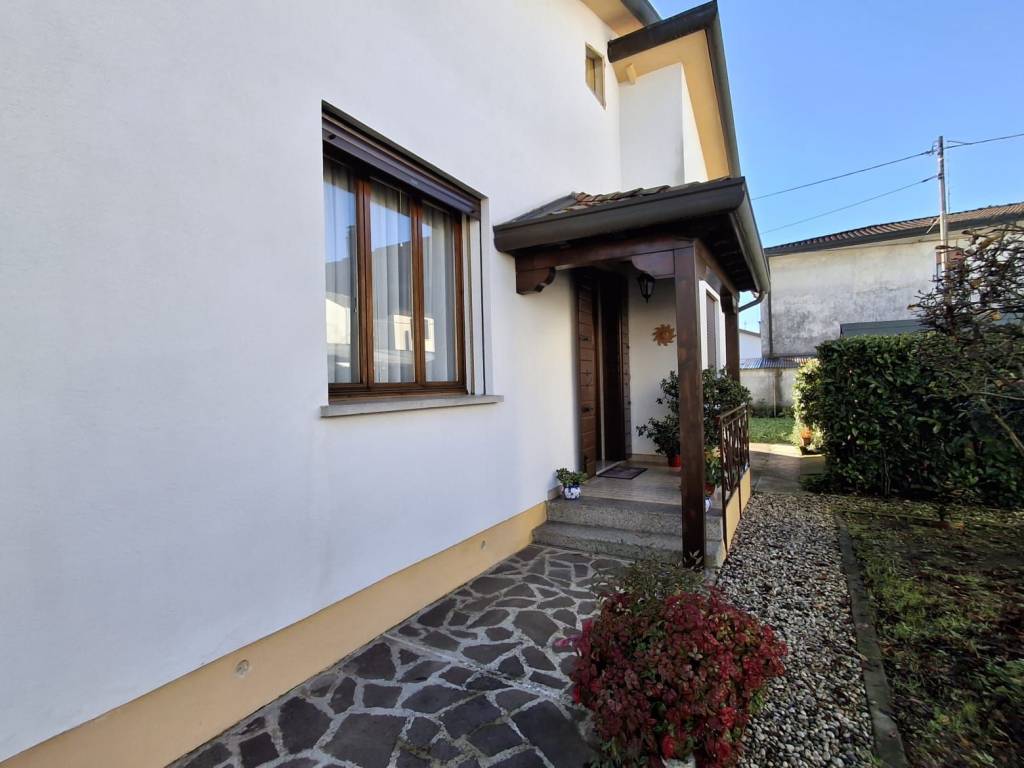 casa indipendente in vendita a Venezia in zona Zelarino