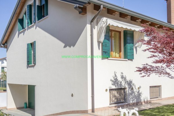 casa indipendente in vendita a Venezia in zona Trivignano