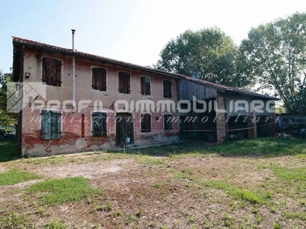 casa indipendente in vendita a Venezia in zona Favaro Veneto