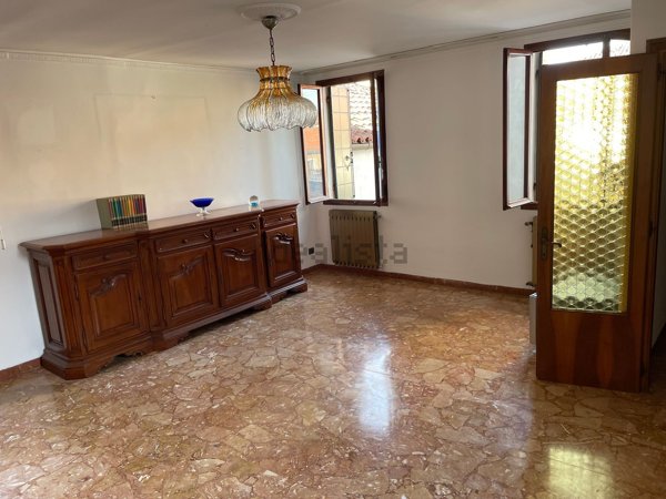 appartamento in vendita a Venezia in zona Murano