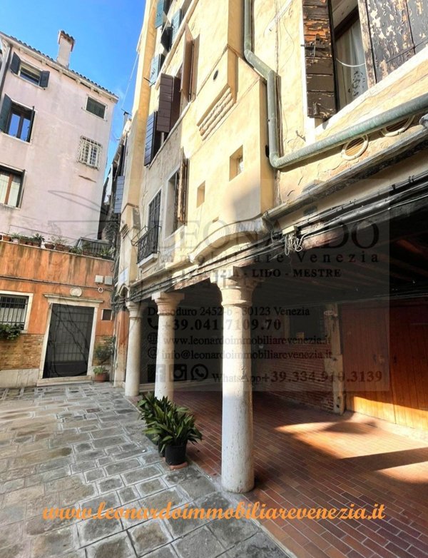 appartamento in vendita a Venezia in zona Sestiere Santa Croce
