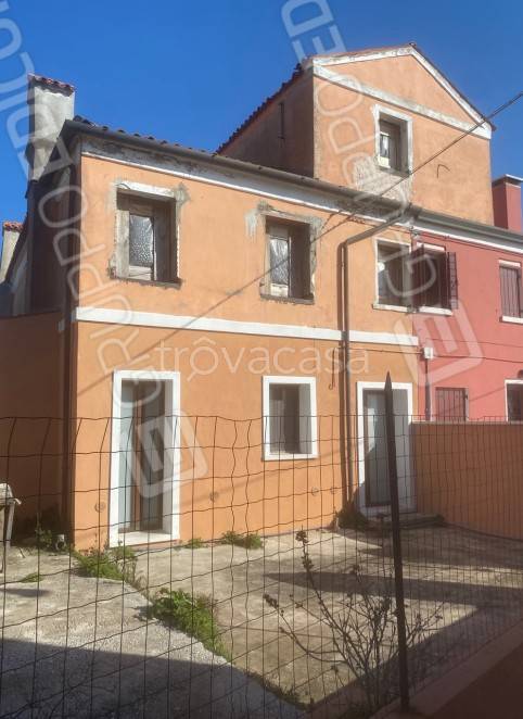 appartamento in vendita a Venezia in zona Pellestrina