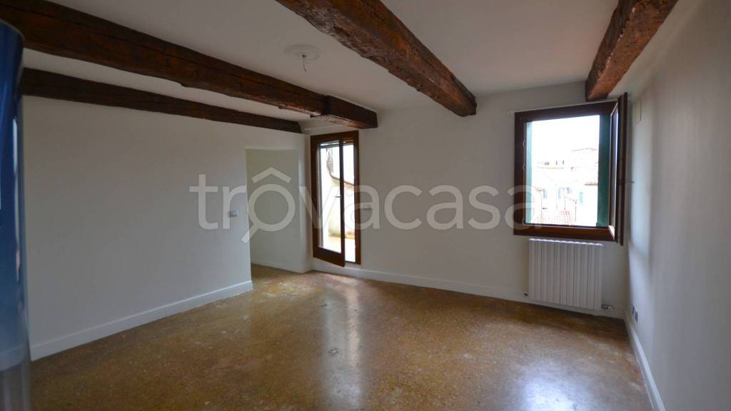 appartamento in vendita a Venezia in zona Sestiere Cannaregio
