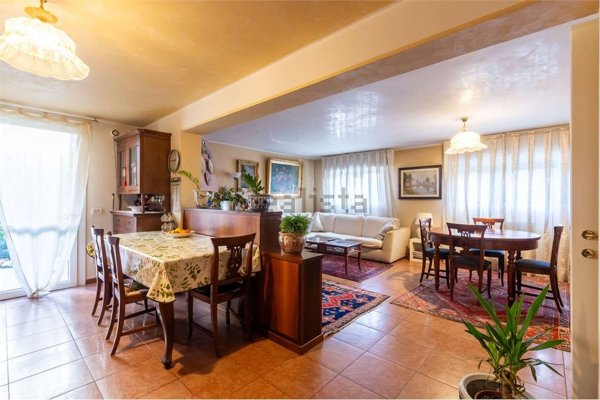 casa indipendente in vendita a Venezia in zona Mestre