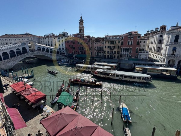 appartamento in vendita a Venezia in zona Sestiere San Polo