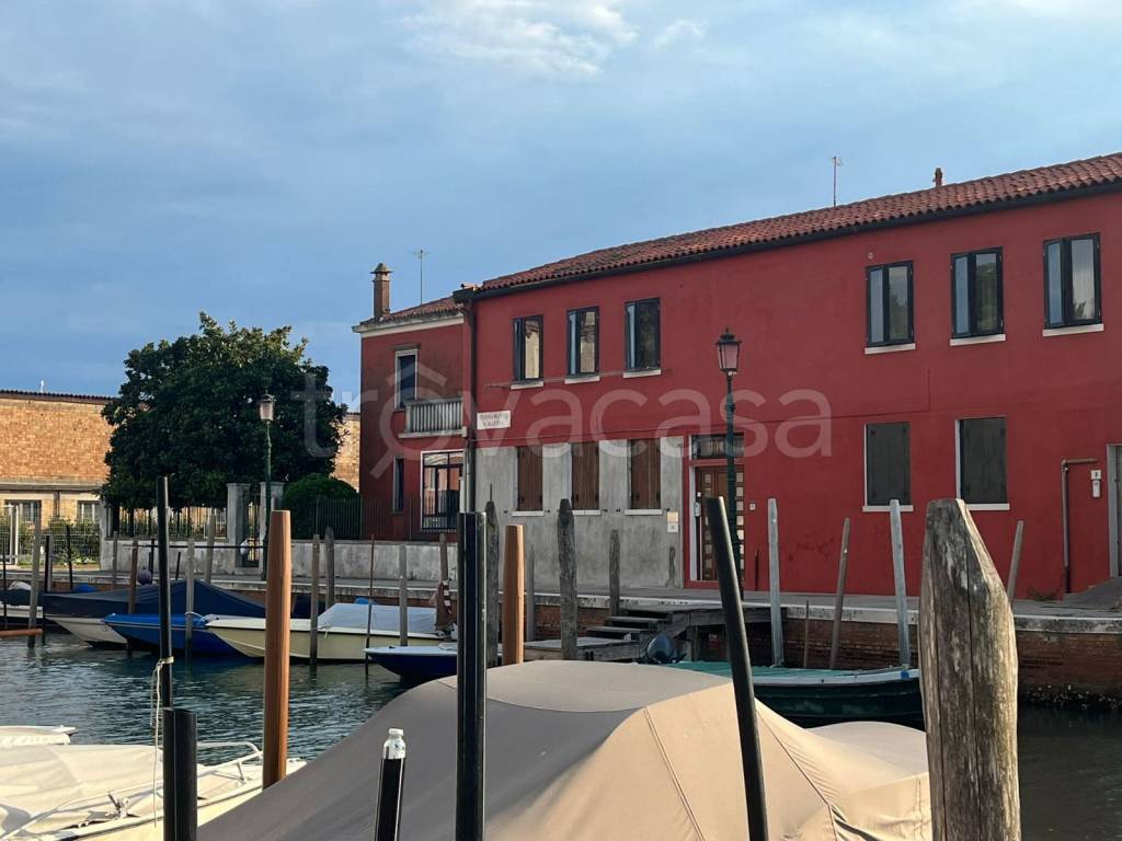 appartamento in vendita a Venezia in zona Murano